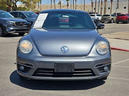 Used 2014 Volkswagen Beetle R-Line FWD image 8