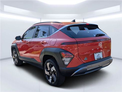 Certified 2024 Hyundai Kona Limited AWD/4WD image 6