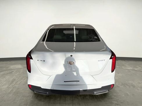 Used 2025 Cadillac CT4 Premium Luxury image 3