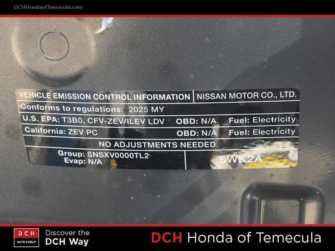 Used 2025 Nissan Leaf S image 9