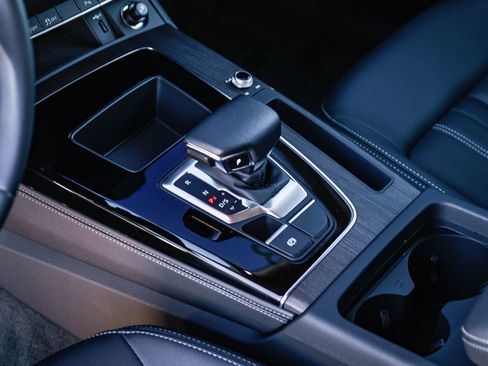 Certified 2023 Audi Q5 2.0T Premium Plus w/ Premium Plus Package image 22