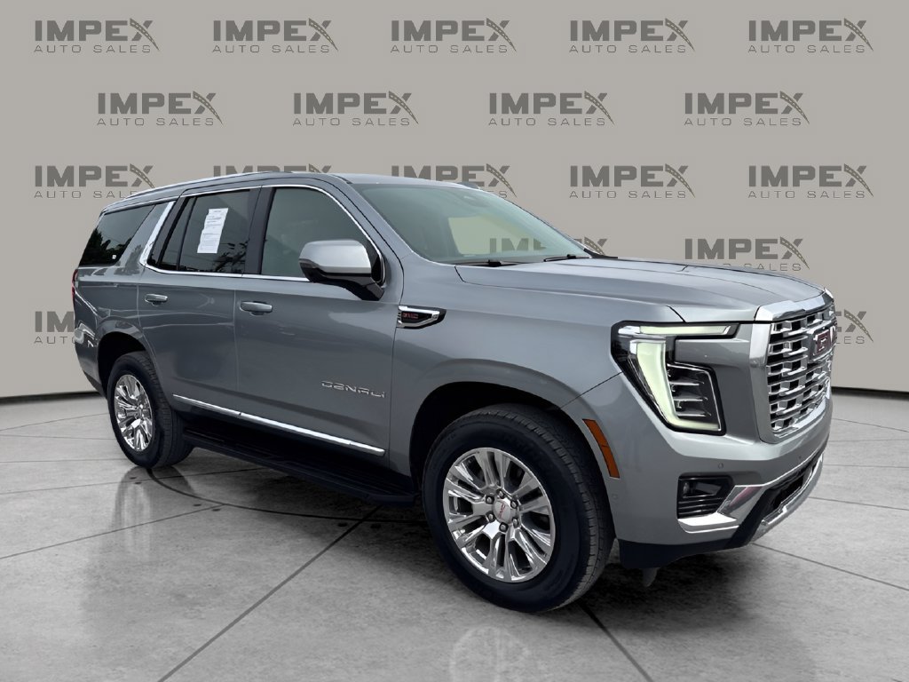 Used 2025 GMC Yukon Denali RWD image 7