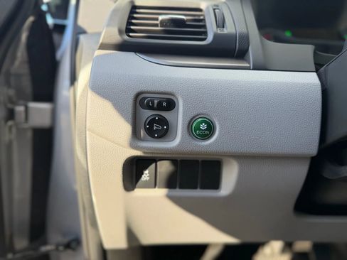 Used 2016 Honda Pilot EX-L image 51