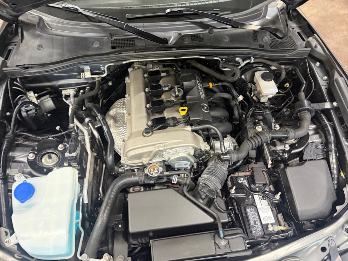 Used 2017 MAZDA MX-5 Miata RF Grand Touring RWD image 19