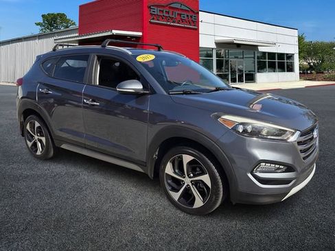 Used 2017 Hyundai Tucson Limited w/ Cargo Package image 7