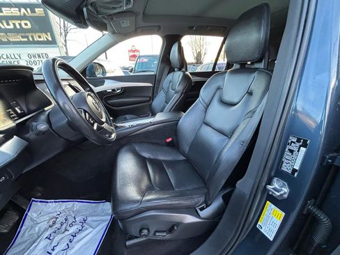 Used 2018 Volvo XC90 T5 Momentum AWD/4WD image 8
