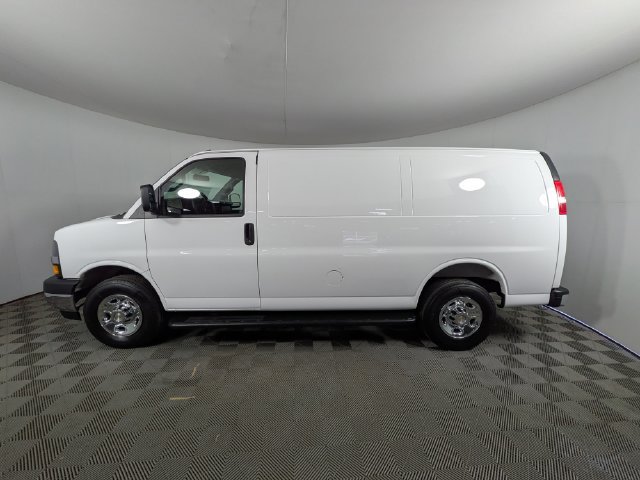 Used 2025 Chevrolet Express 2500 w/ Driver Convenience Package RWD image 15