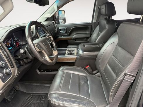 Used 2017 GMC Sierra 3500 Denali AWD/4WD image 9