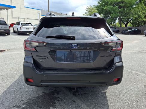 Used 2023 Subaru Outback Onyx Edition AWD/4WD image 5