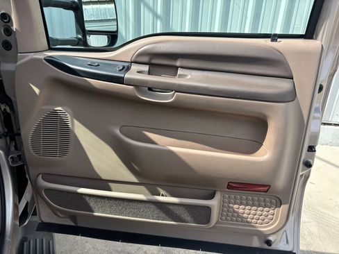 Used 1999 Ford F250 XL image 30