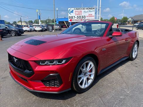 Used 2024 Ford Mustang GT Premium RWD image 5
