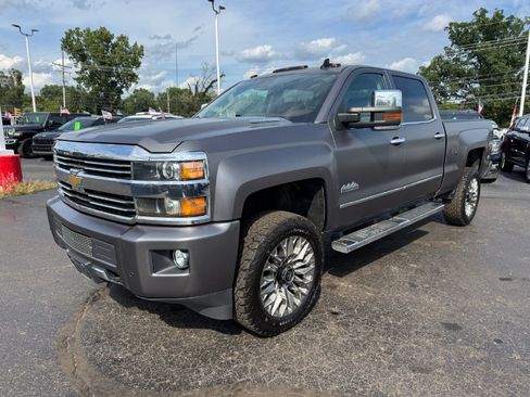 Used 2016 Chevrolet Silverado 2500 High Country w/ High Country Premium Package AWD/4WD image 1