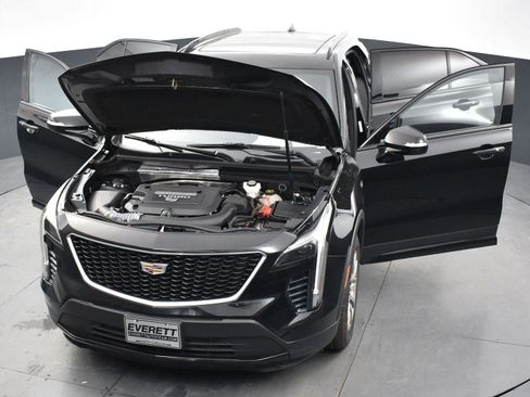 Used 2023 Cadillac XT4 Sport w/ Driver Assist Package image 39