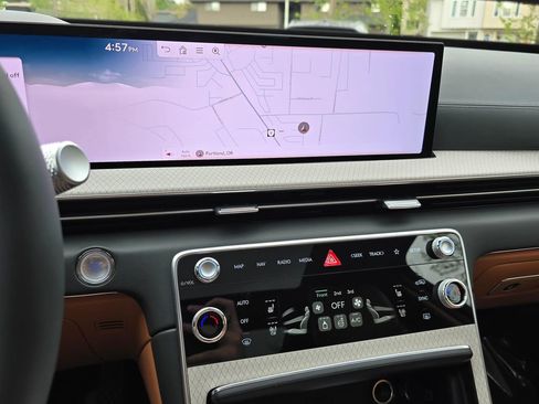 New 2026 Genesis GV80 2.5T Prestige AWD/4WD image 30