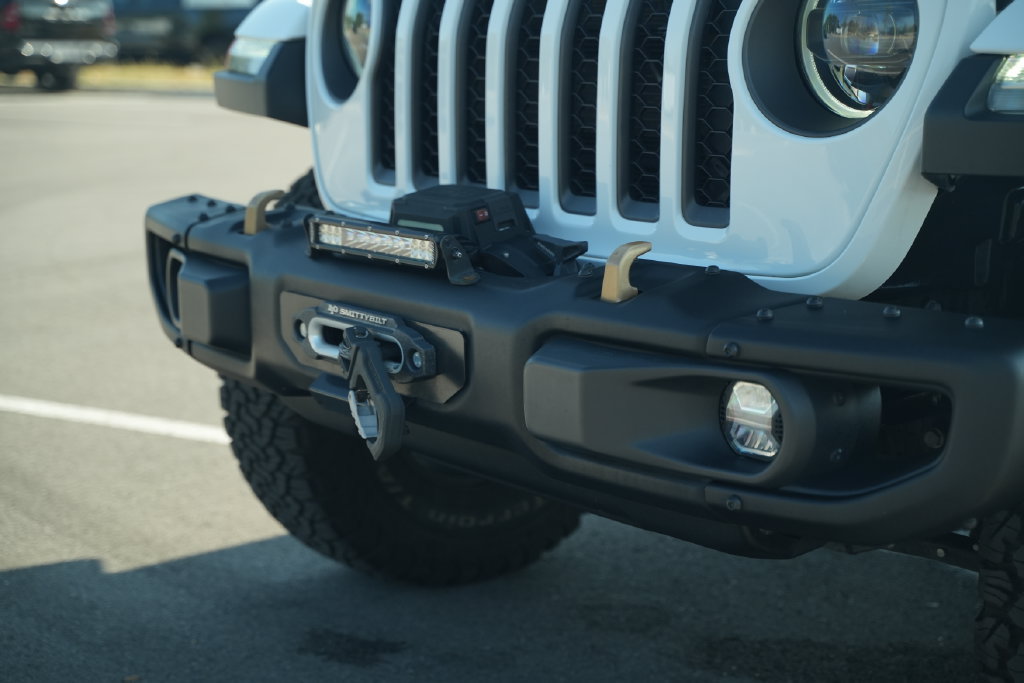 Used 2023 Jeep Wrangler Unlimited Rubicon 392 w/ Trailer Tow Package AWD/4WD image 48