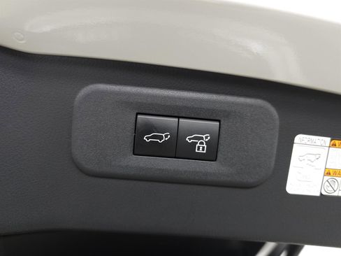 Used 2023 Lexus NX 350h AWD w/ Towing Package (2000 Lbs) image 8