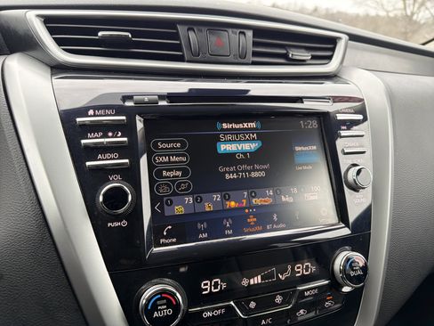 Used 2020 Nissan Murano SL image 18