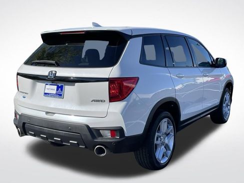 Certified 2025 Honda Passport EX-L image 6