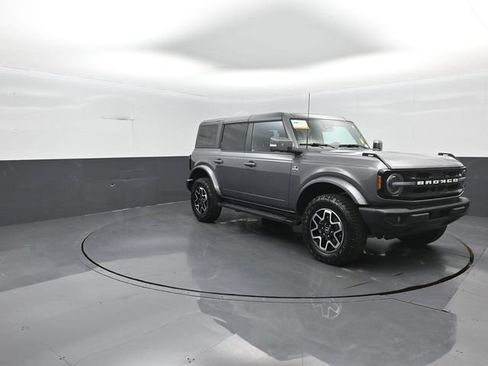 Certified 2023 Ford Bronco Outer Banks AWD/4WD image 2