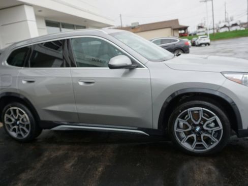 New 2026 BMW X1 xDrive28i w/ Convenience Package image 3