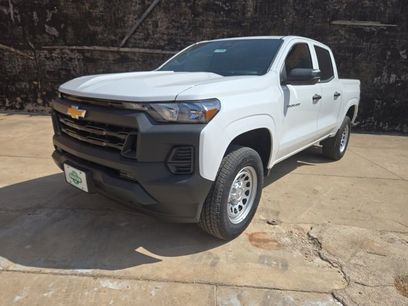 New 2025 Chevrolet Colorado W/T w/ Advanced Trailering Package