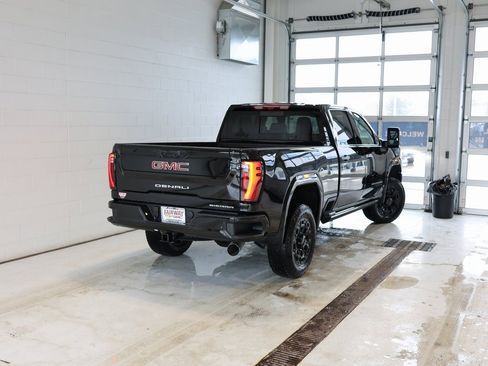 New 2026 GMC Sierra 3500 Denali w/ Denali Reserve Package image 51