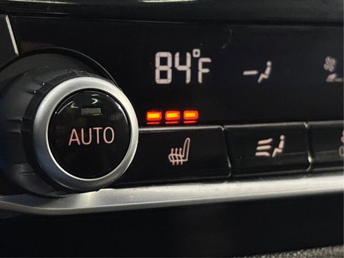 Used 2019 BMW X4 xDrive30i w/ Premium Package image 45