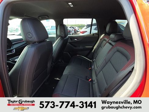 Certified 2026 Chevrolet Equinox RS w/ LPO, Floor Liner Package AWD/4WD image 28