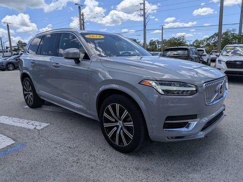 Used 2024 Volvo XC90 B6 Plus AWD/4WD image 8