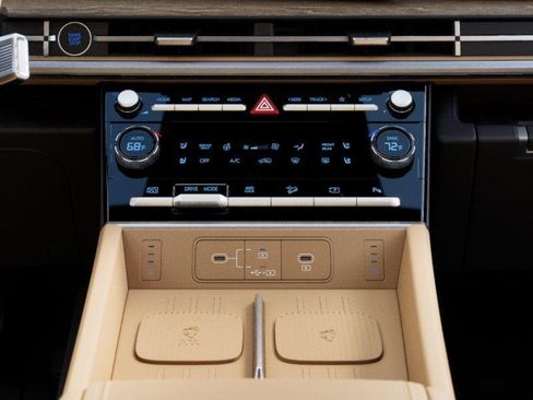New 2026 Hyundai Santa Fe Limited AWD/4WD image 16