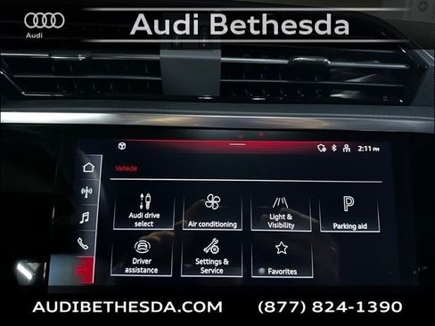 Certified 2025 Audi Q3 2.0T Premium Plus w/ Premium Plus Package image 21