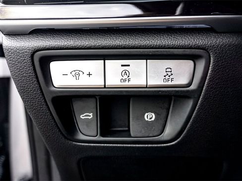 Used 2023 Genesis G80 2.5T image 16