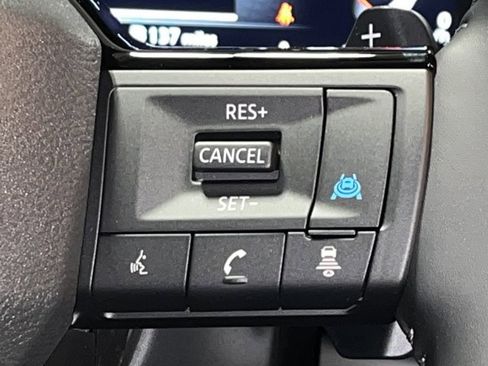 New 2026 Nissan Pathfinder Platinum AWD/4WD image 29