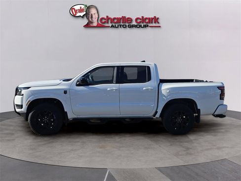 New 2026 Nissan Frontier SV w/ Tow Package image 3