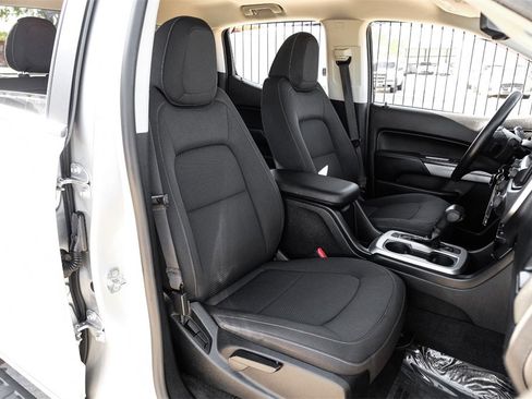 Used 2016 Chevrolet Colorado LT w/ LT Convenience Package image 32