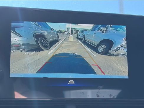 New 2026 Chevrolet Trax LT w/ Driver Confidence Package FWD image 19