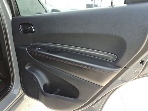 Used 2022 Dodge Durango R/T w/ Blacktop Package AWD/4WD image 10