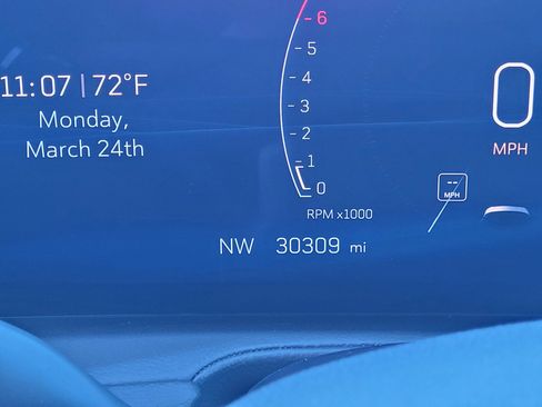 Certified 2024 Cadillac XT4 Premium Luxury image 22