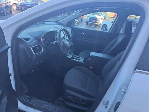 Used 2024 Chevrolet Equinox LT image 14
