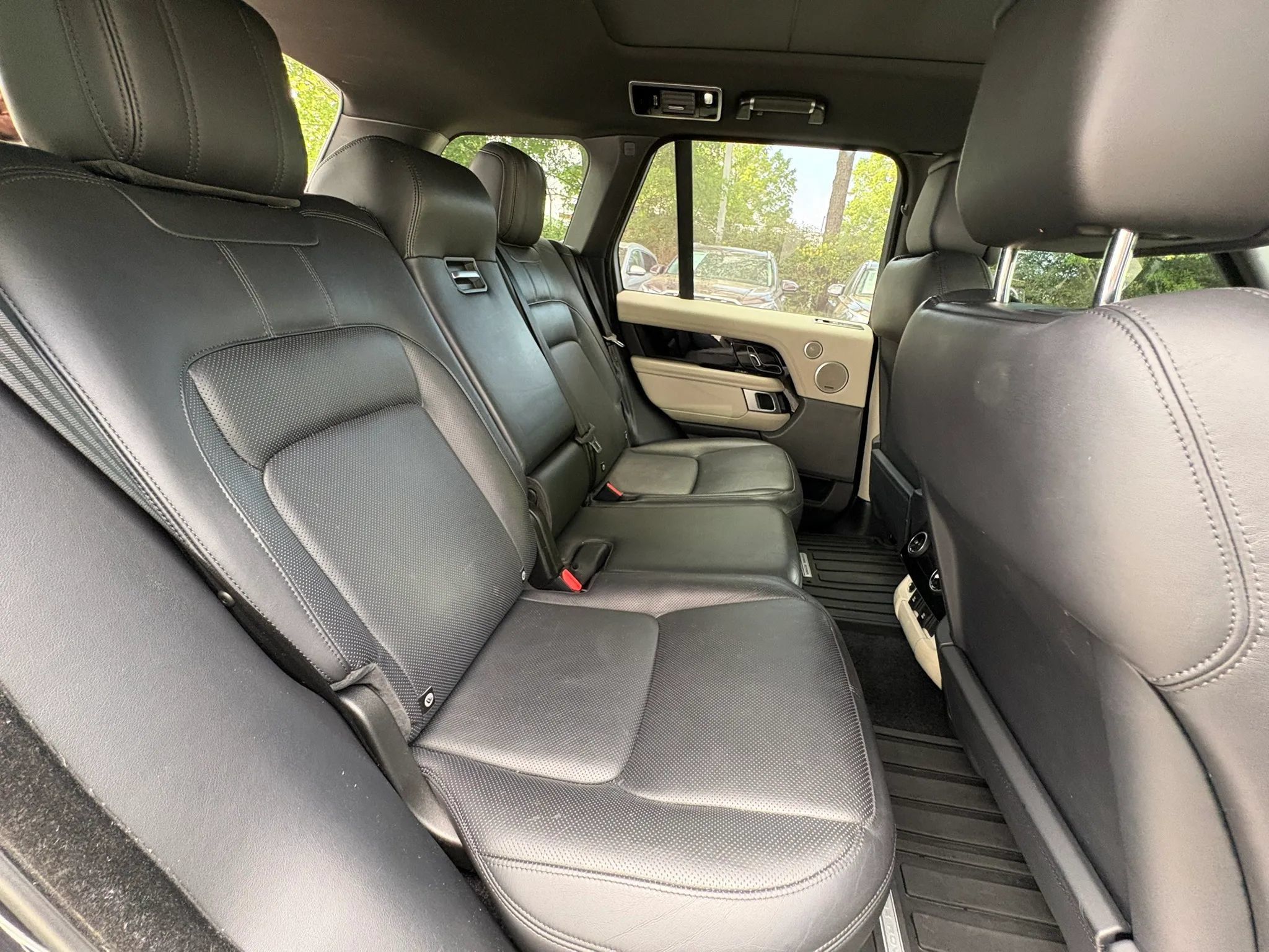 Used 2020 Land Rover Range Rover HSE AWD/4WD image 15