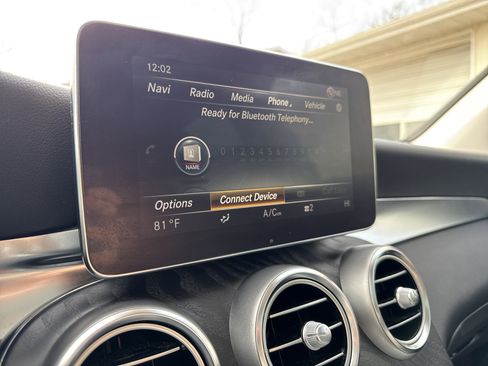 Used 2016 Mercedes-Benz GLC 300 4MATIC w/ Driver Assistance Package image 18