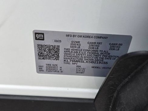 Used 2025 Chevrolet TrailBlazer LT AWD/4WD image 35