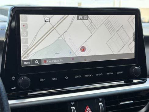 Used 2022 Kia Forte GT w/ GT Technology Package image 21