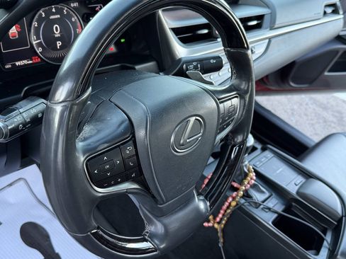 Used 2019 Lexus ES 350 w/ Premium Package FWD image 10