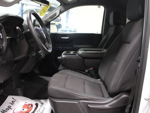 Used 2025 Chevrolet Silverado 1500 W/T w/ WT Value Package AWD/4WD image 17