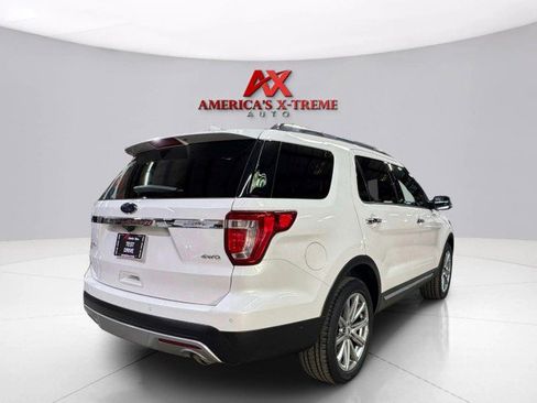 Used 2017 Ford Explorer Limited w/ Equipment Group 301A image 7