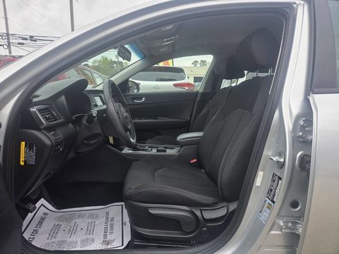 Used 2016 Kia Optima LX FWD image 10