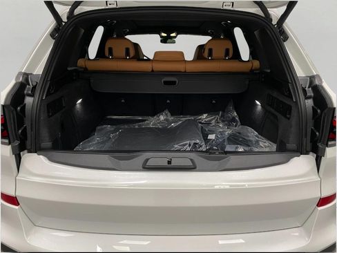 New 2026 BMW X5 M60i AWD/4WD image 41