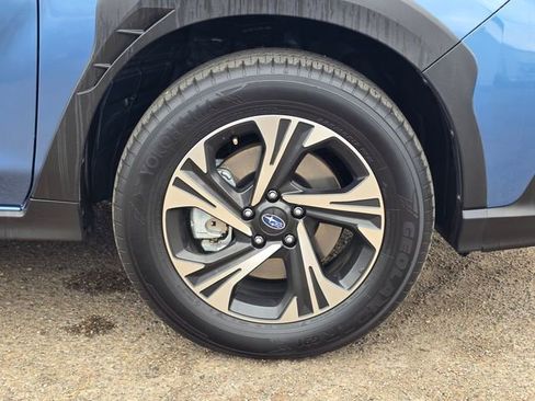 Certified 2024 Subaru Crosstrek 2.0i Premium w/ Crosstrek Mirror Package AWD/4WD image 8