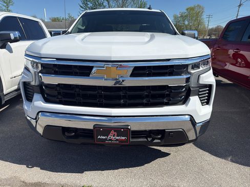 Used 2022 Chevrolet Silverado 1500 LT image 6